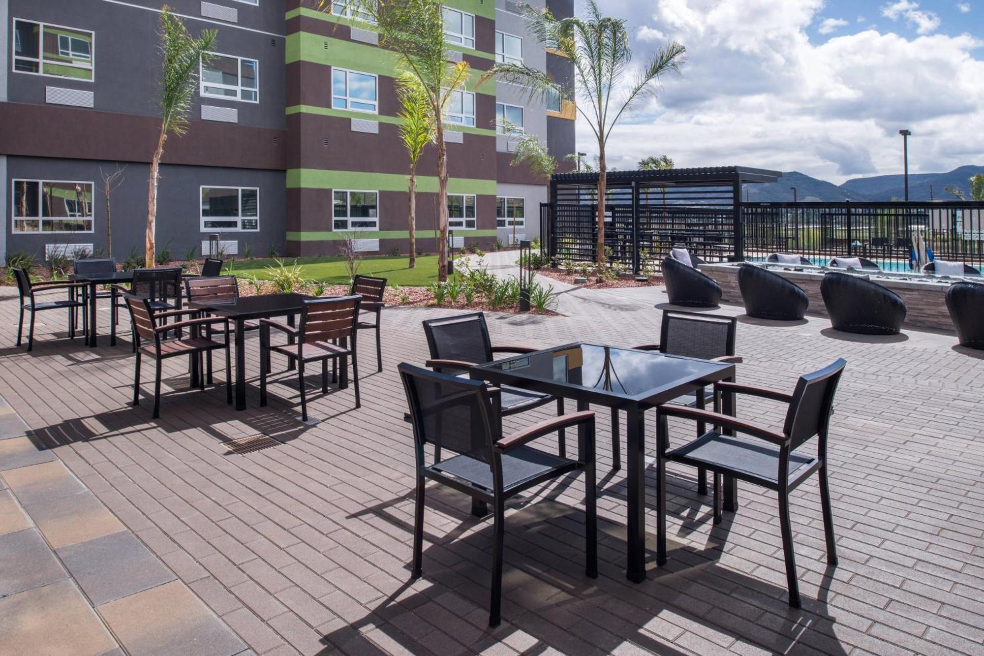 Courtyard By Marriott Temecula Муриета Екстериор снимка
