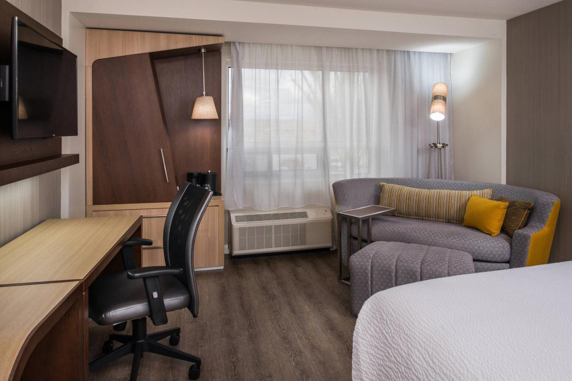 Courtyard By Marriott Temecula Муриета Екстериор снимка