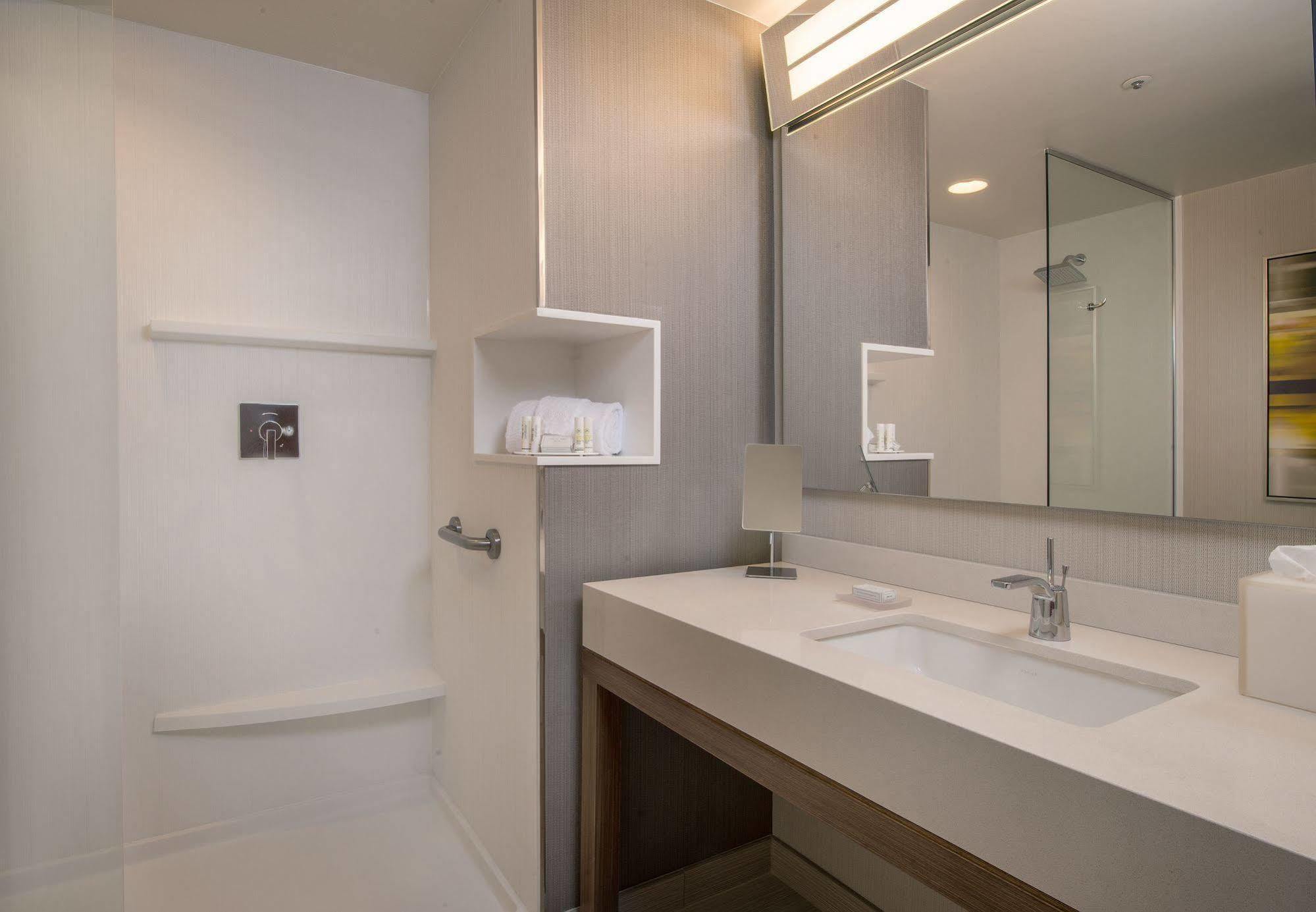 Courtyard By Marriott Temecula Муриета Екстериор снимка